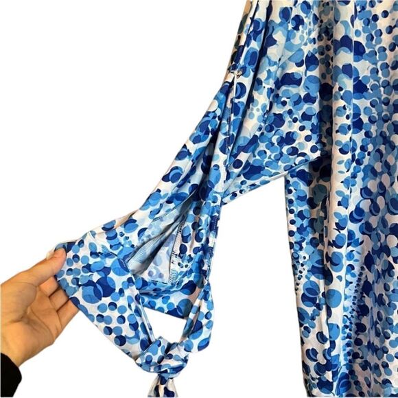 NWT! The limited patterned blouse - Picture 3 of 13